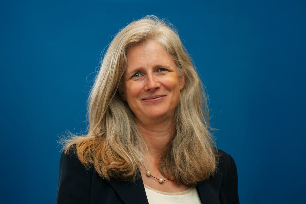 Portrait of Carol Thornber.